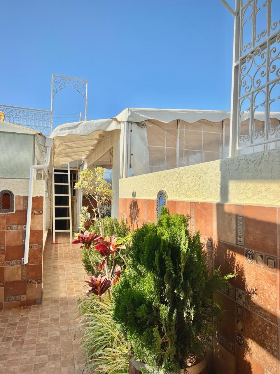 Riad Najiba Rabat Exterior foto