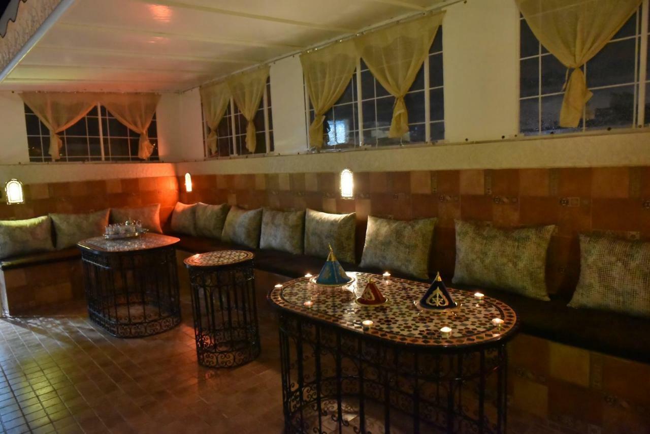Riad Najiba Rabat Exterior foto